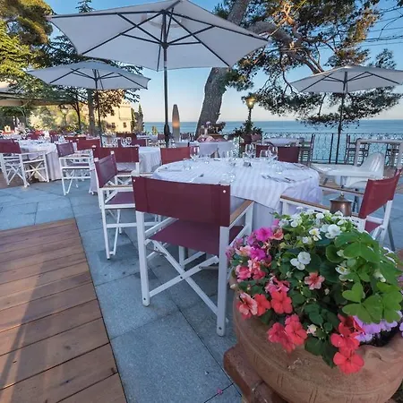 Hotel Punta Est Finale Ligure