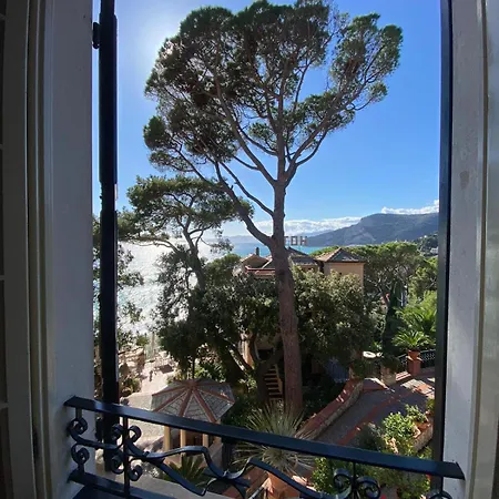 Hotel Punta Est Finale Ligure