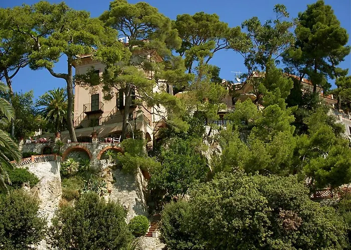 Punta Est Finale Ligure