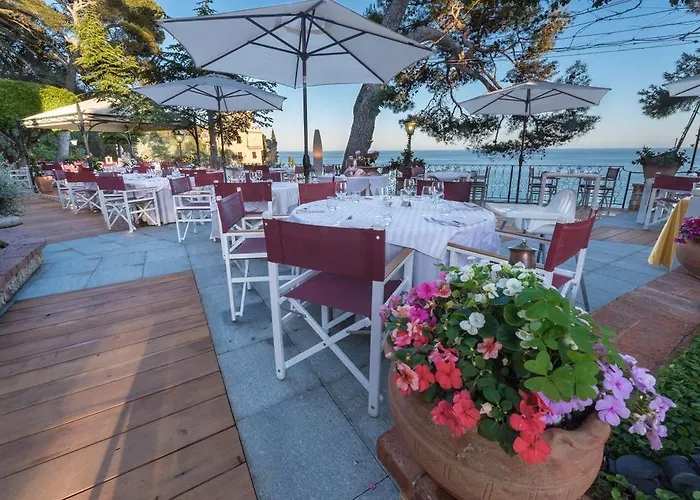 Hotel Punta Est Finale Ligure